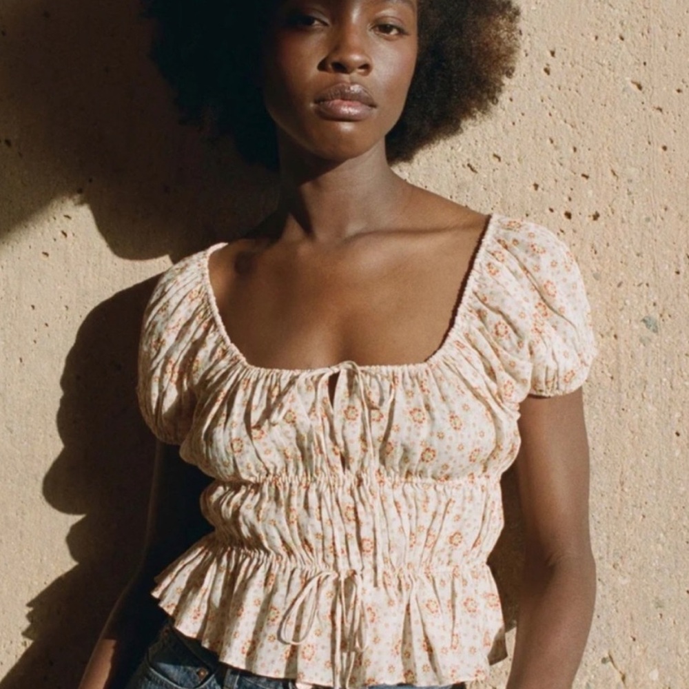 Doen Adie Top in Alabaster Country Calico